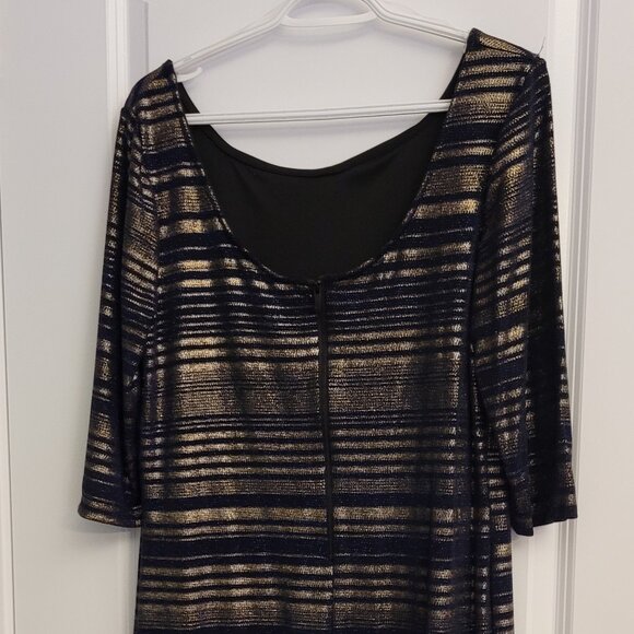 Sparkly Navy Blue and Gold Threaded Dress - Picture 6 of 7